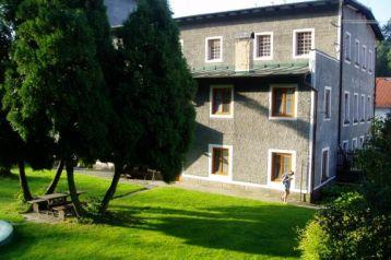 Czechy Privát Slatiňany, Zewnątrz